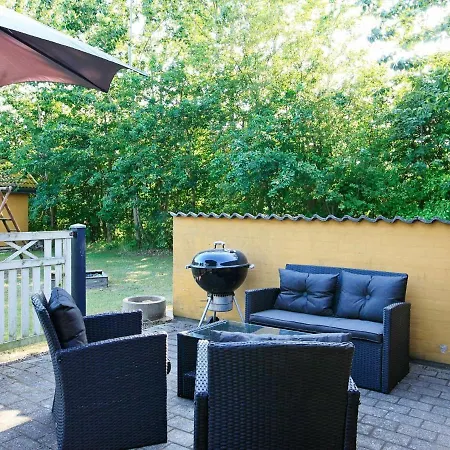 12 Person In H Jslev Holiday home *